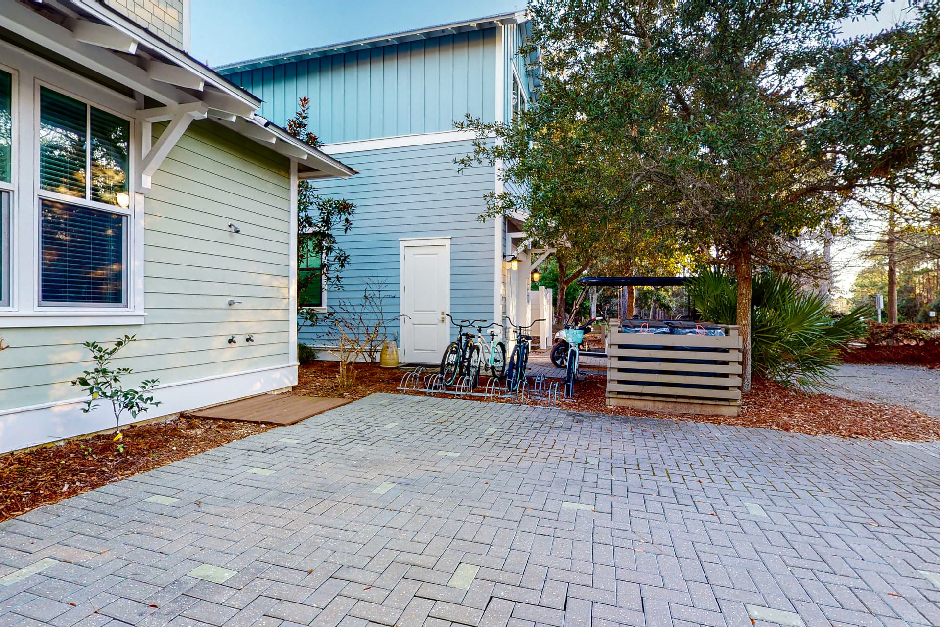 Coastal Retreat House - Image 27