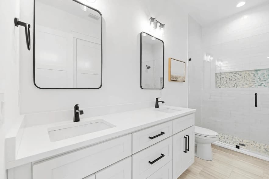 Juan Fine Day - Image 9