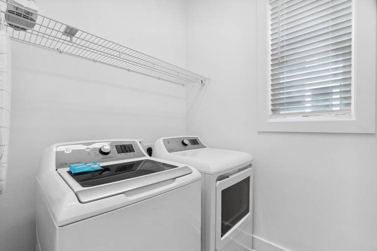 Mira Bella House - Image 30