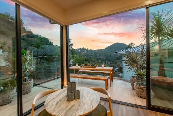 Willow Glen Villa - Image 8