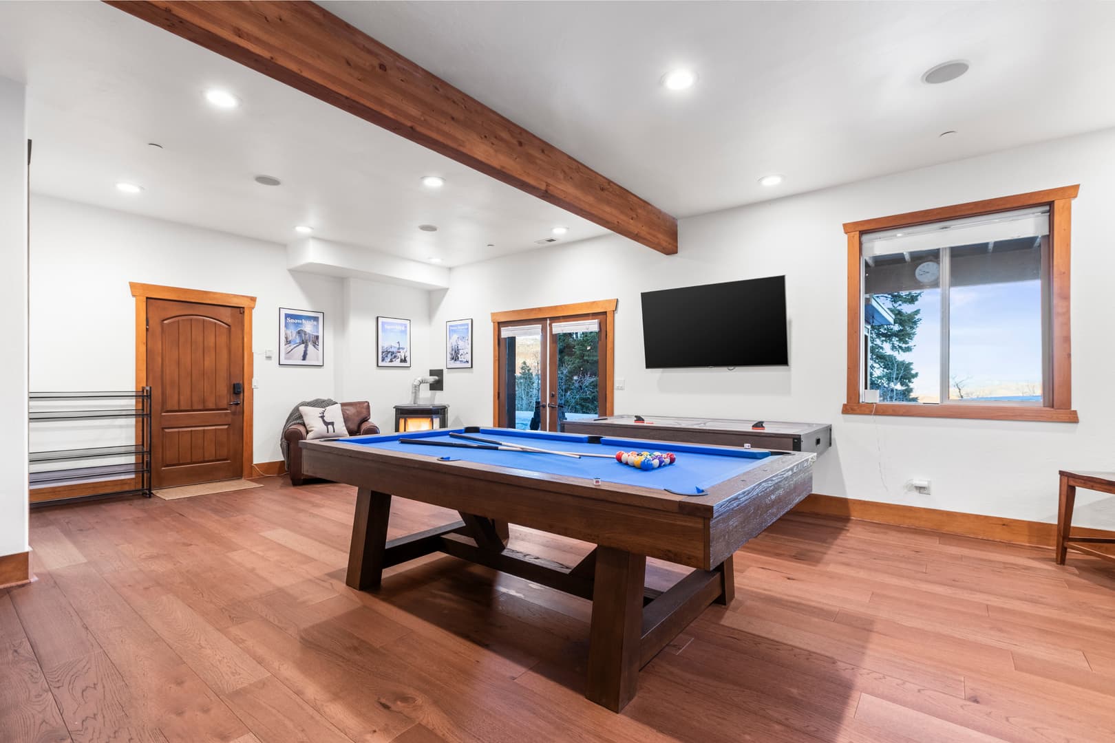 Unforgotten Utopia - Image 10