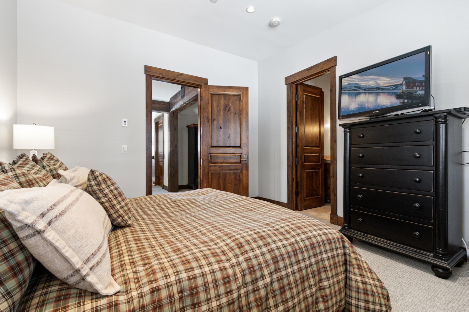 Silver Star #33 - Image 15