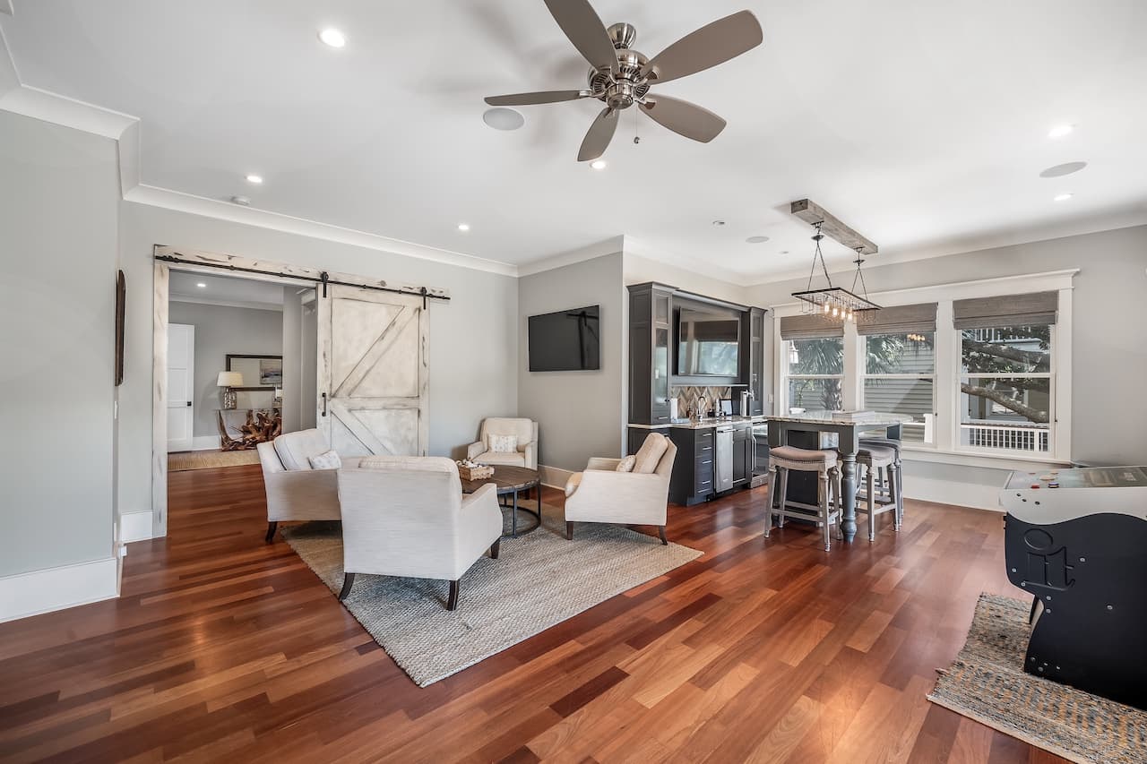 Shore Thing - Image 56