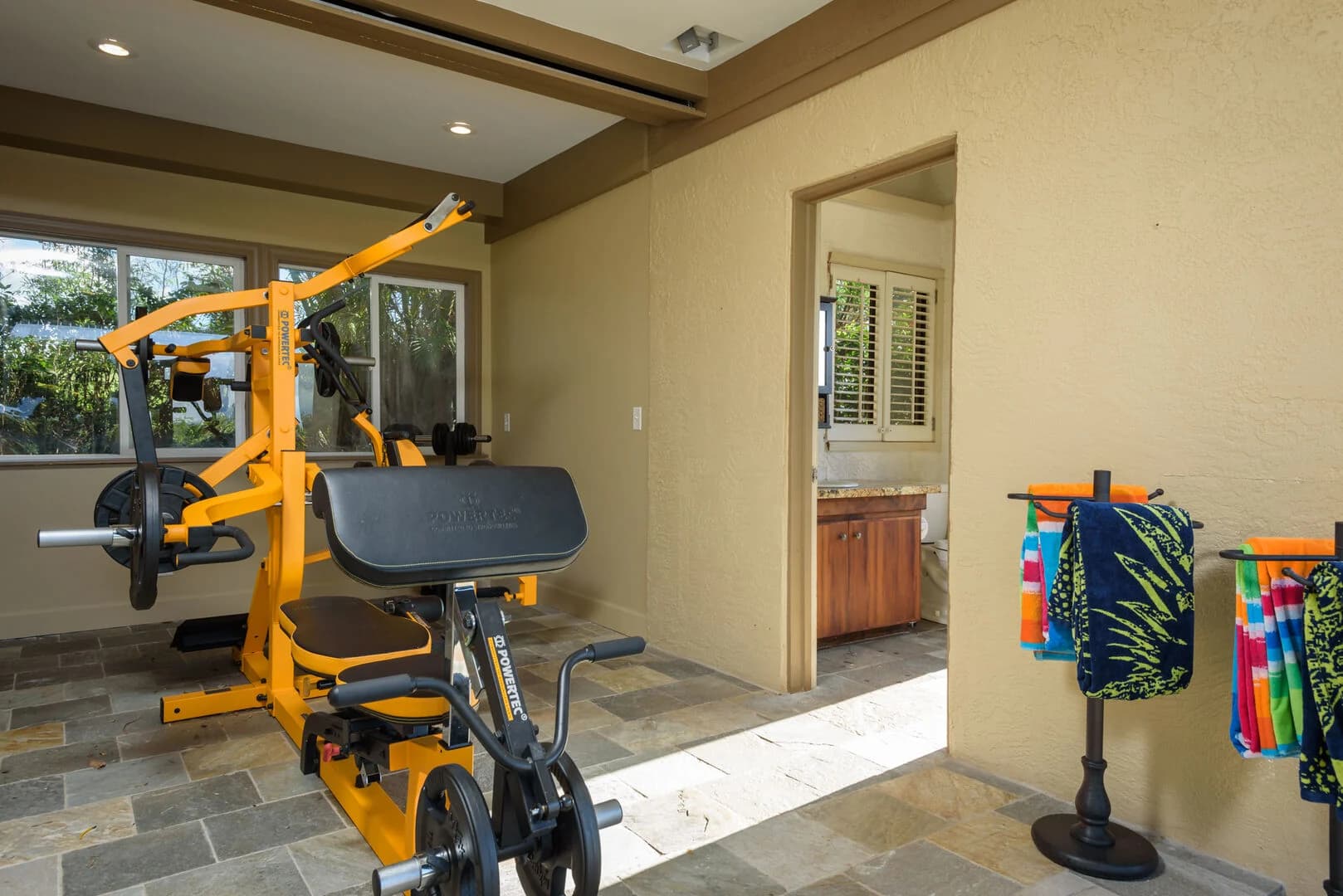 Summit Residence - Image 49