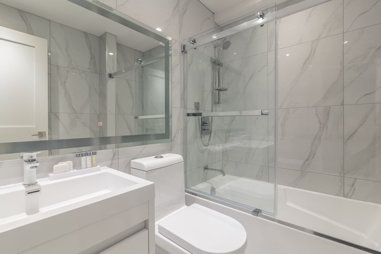 Laurent Home - Image 6