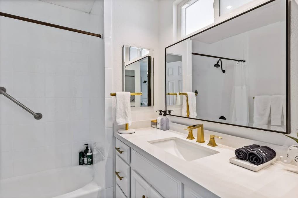 Desert Xscape - Image 36