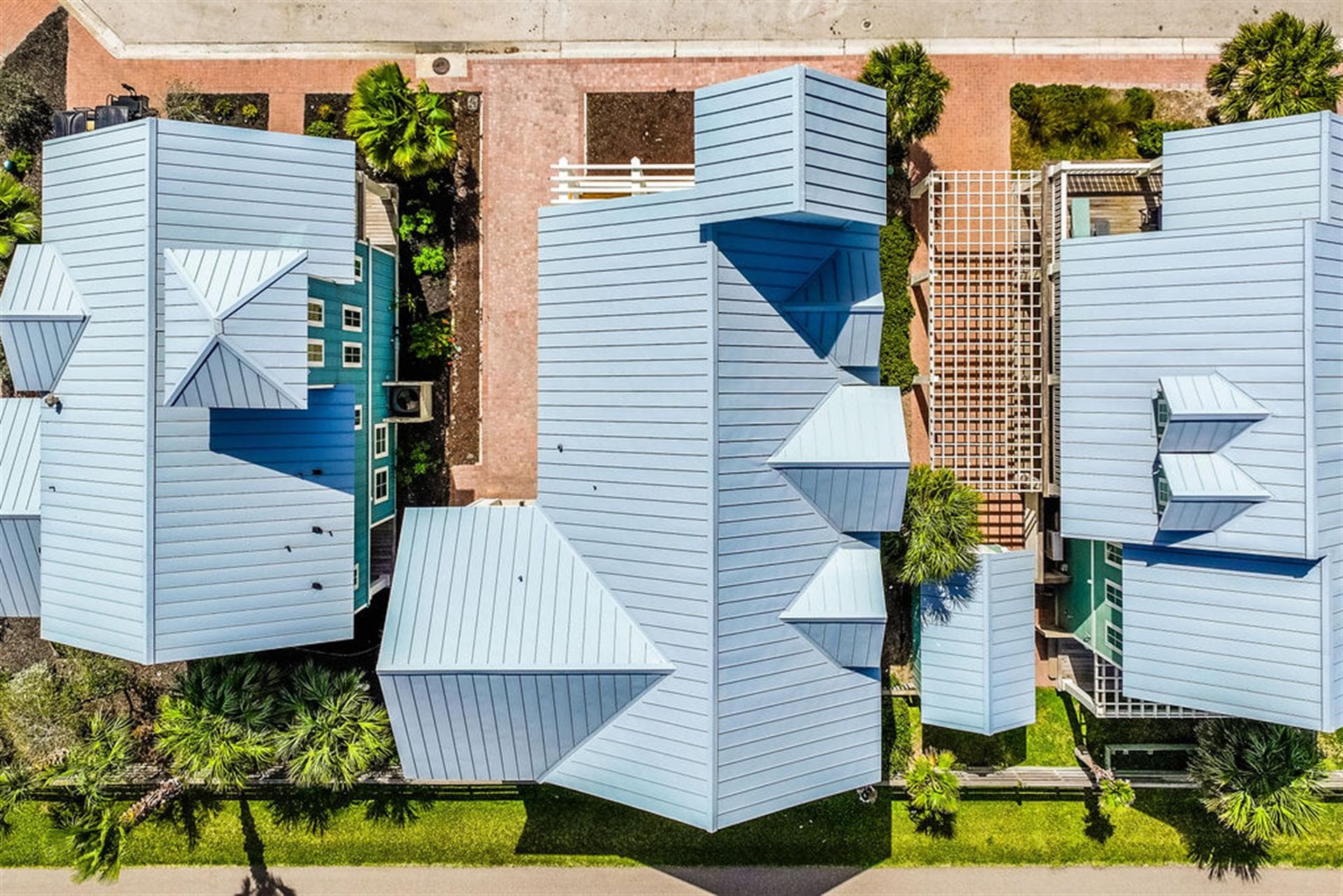 Coastal Belle - Image 34