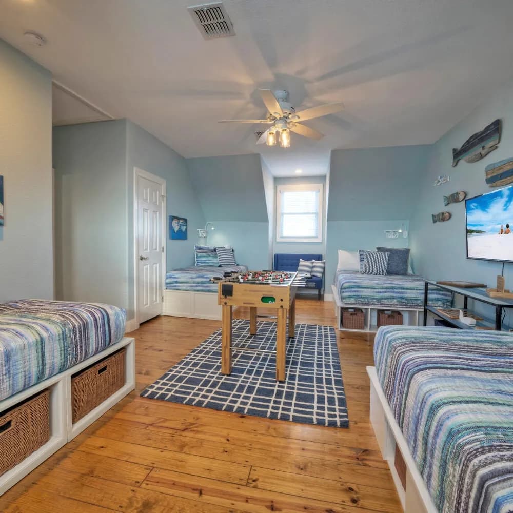 Moxy's Beach House - Image 35