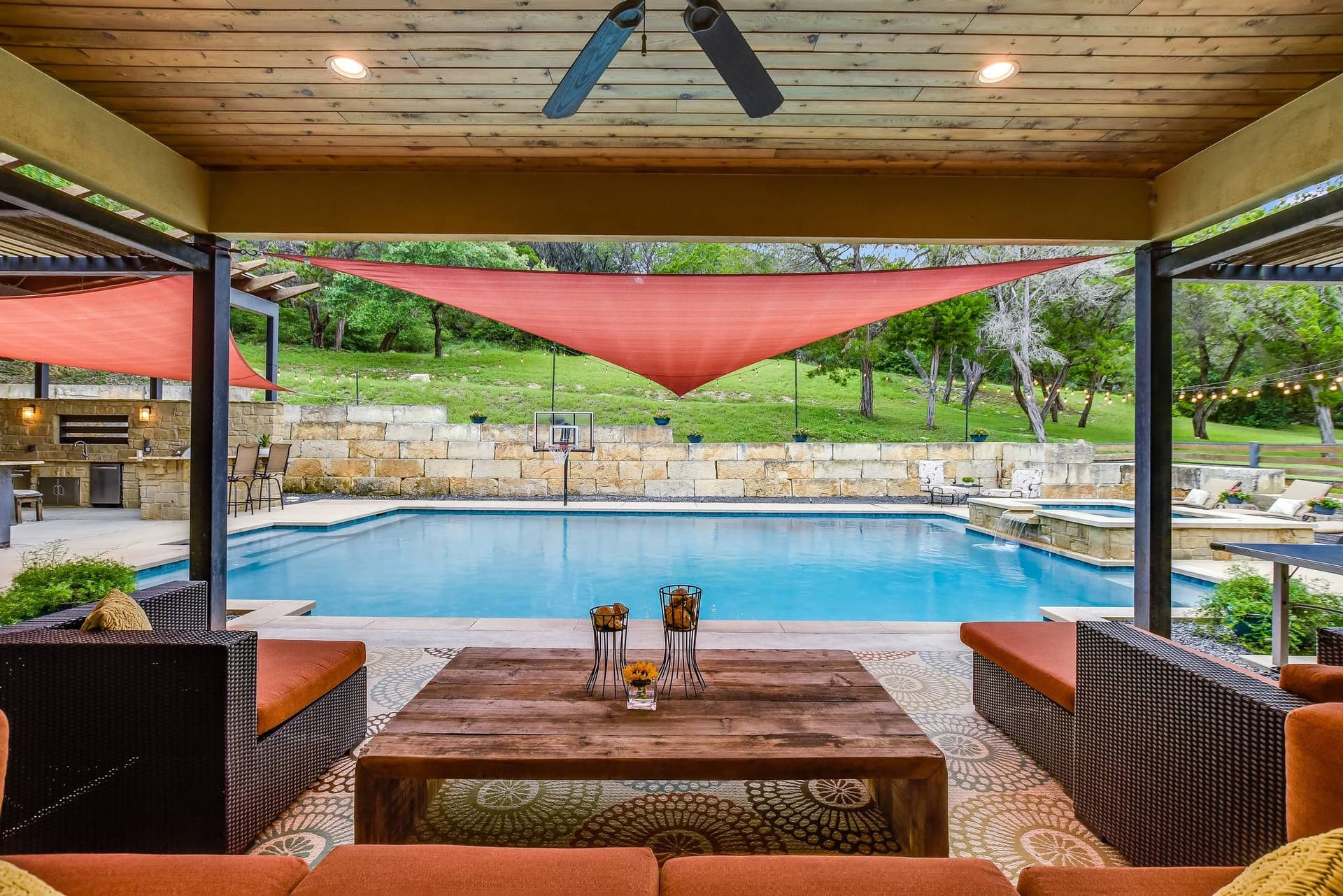 Hillside Oasis - Image 19