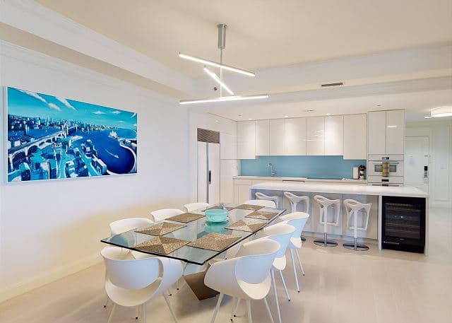 Ritz-Carlton Residence #502 - Image 5