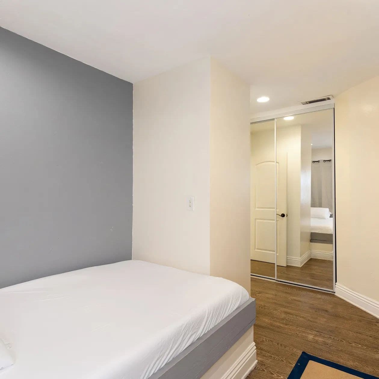 Shoreline - Image 36