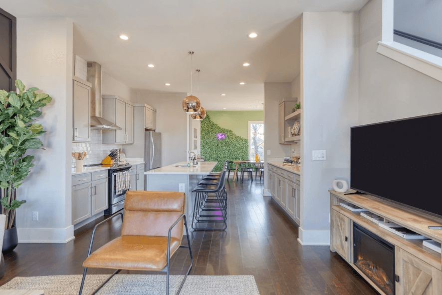 Doralee Home - Image 8