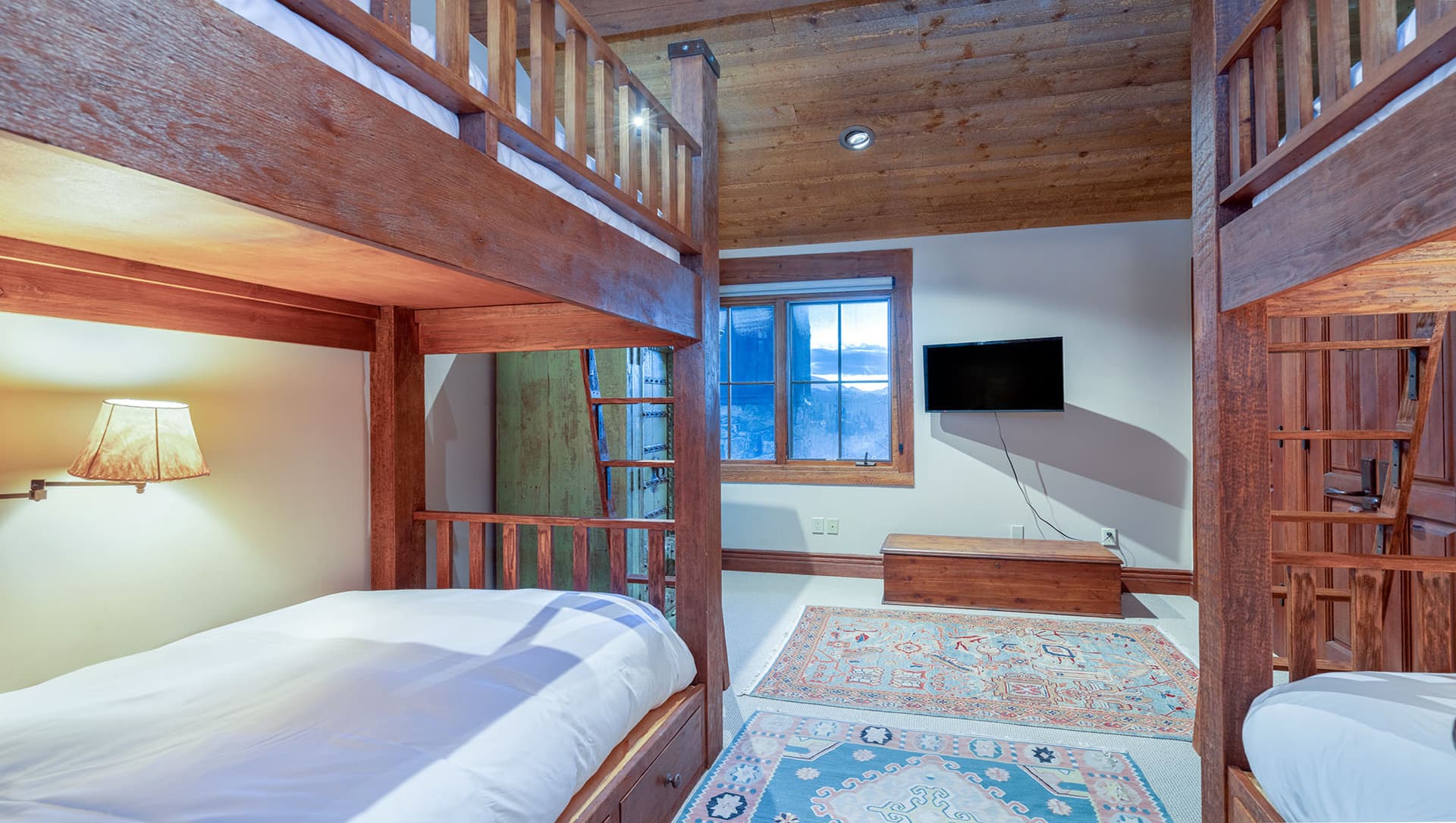 Country Club Estate - Image 41