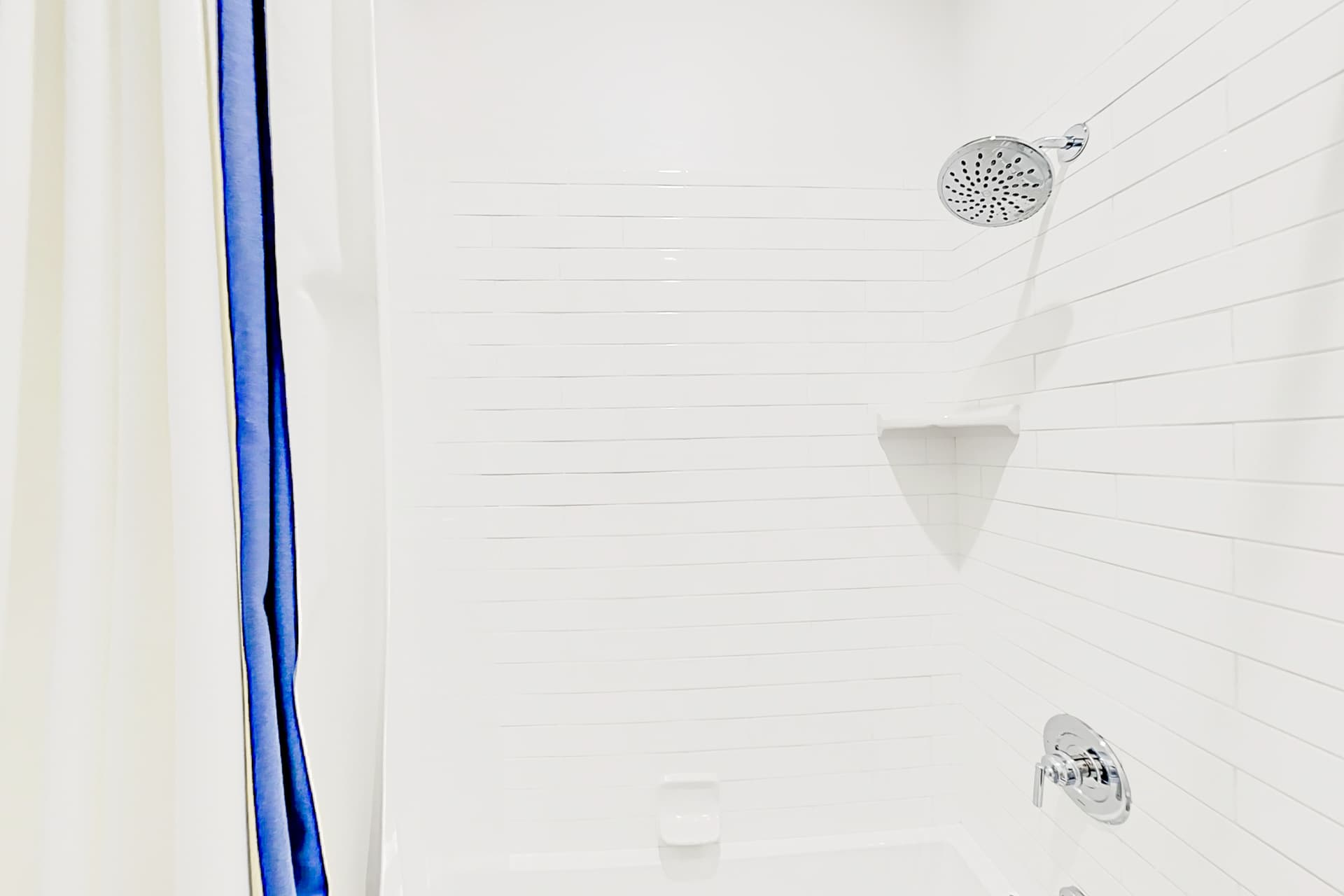 Silverado Waves - Image 22