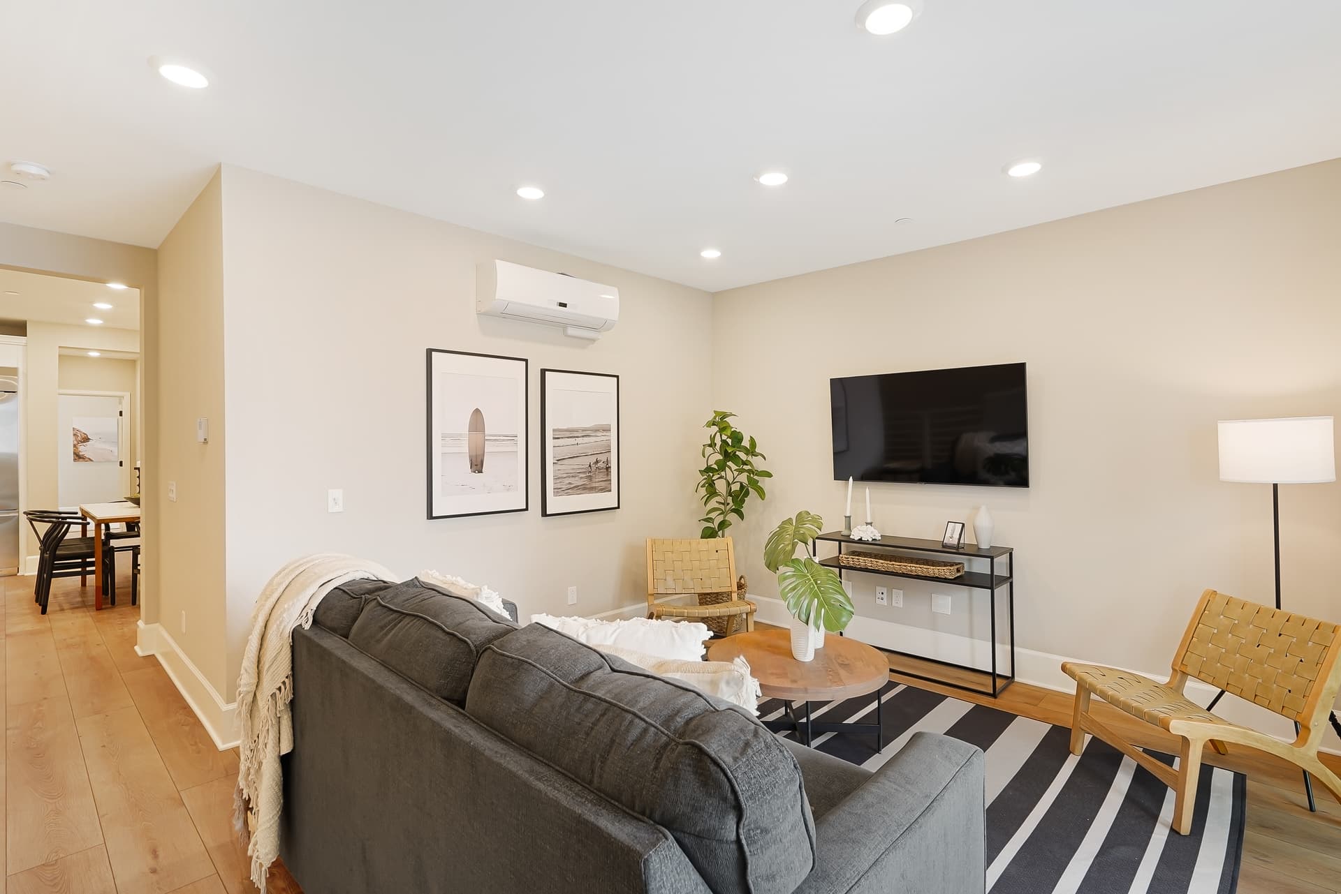 Bayside Cove Getaway - Image 7