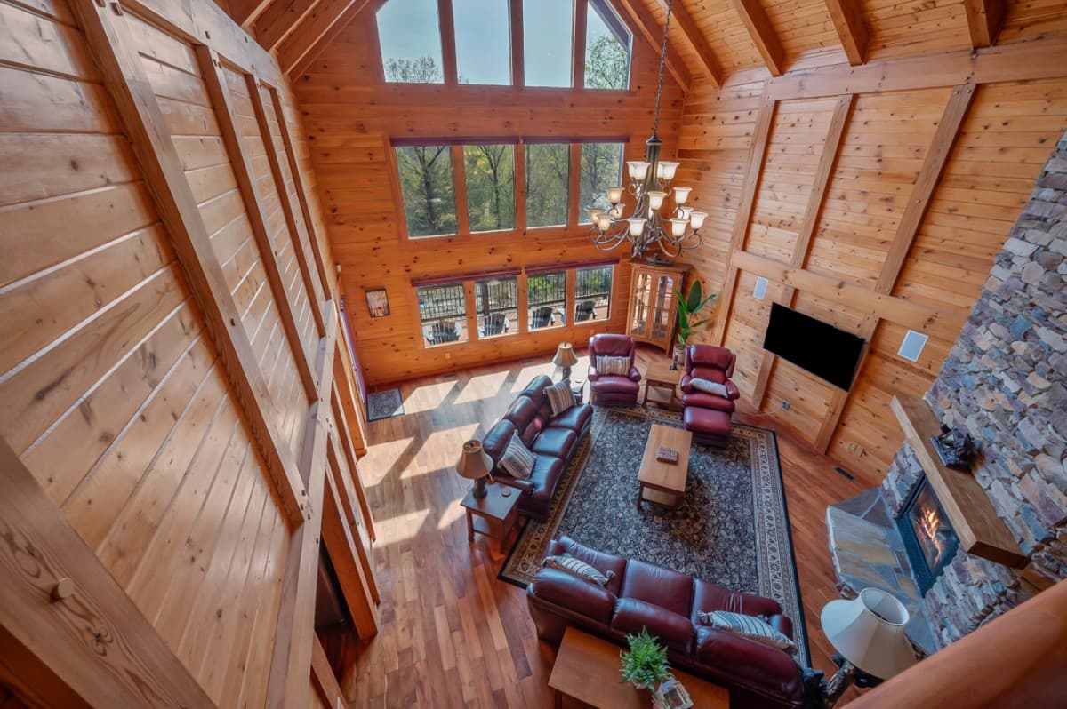 Chateau Laurel - Image 24