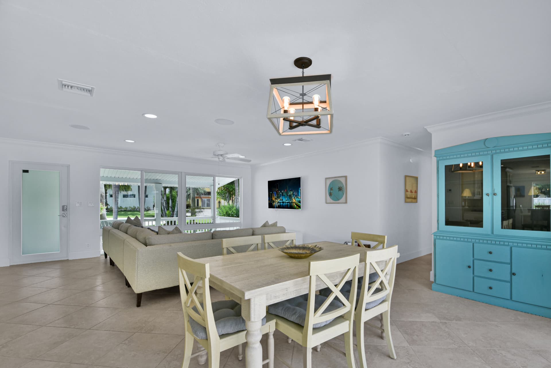 Fifth Street Home - Image 16