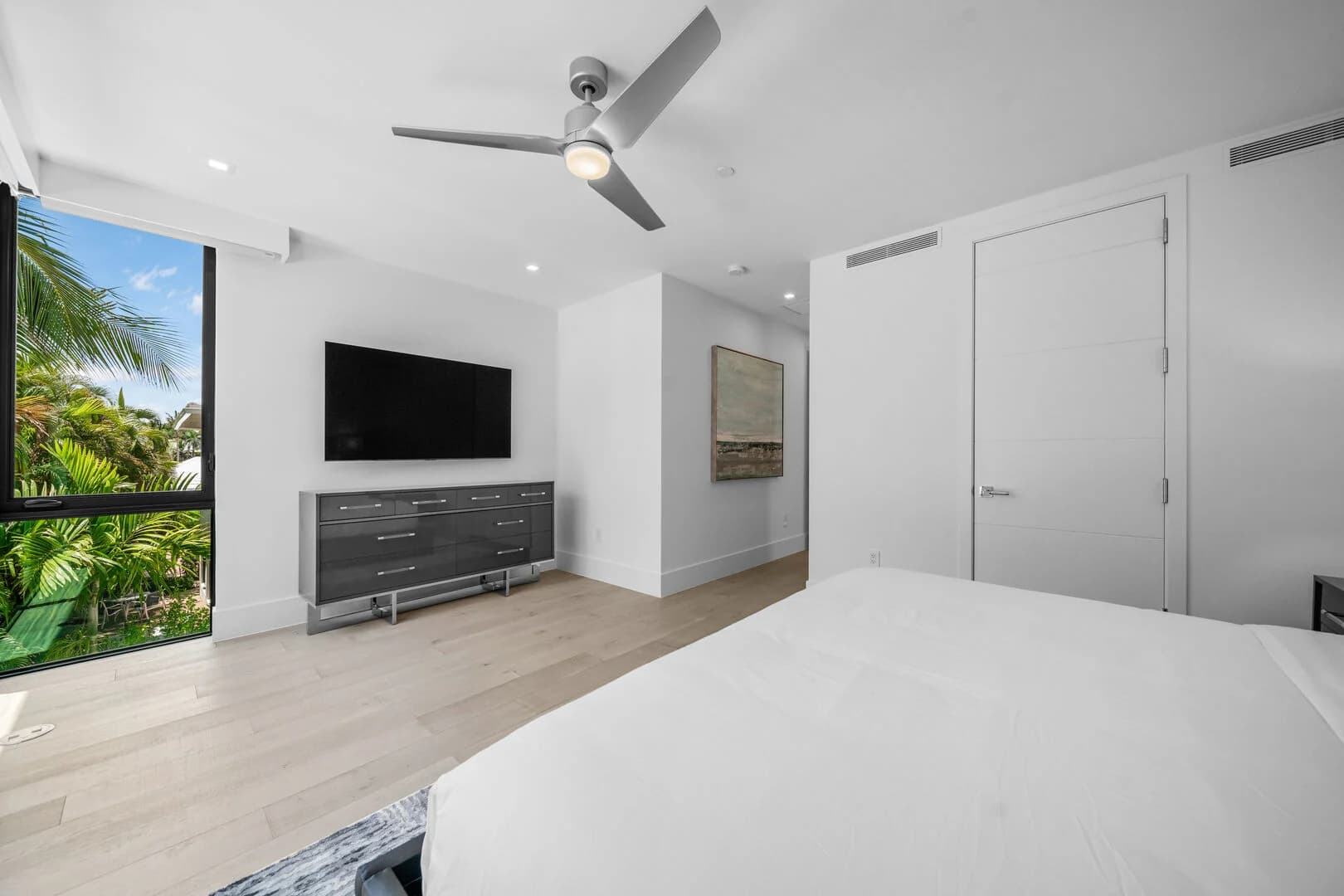 Seaglass Vista - Image 28