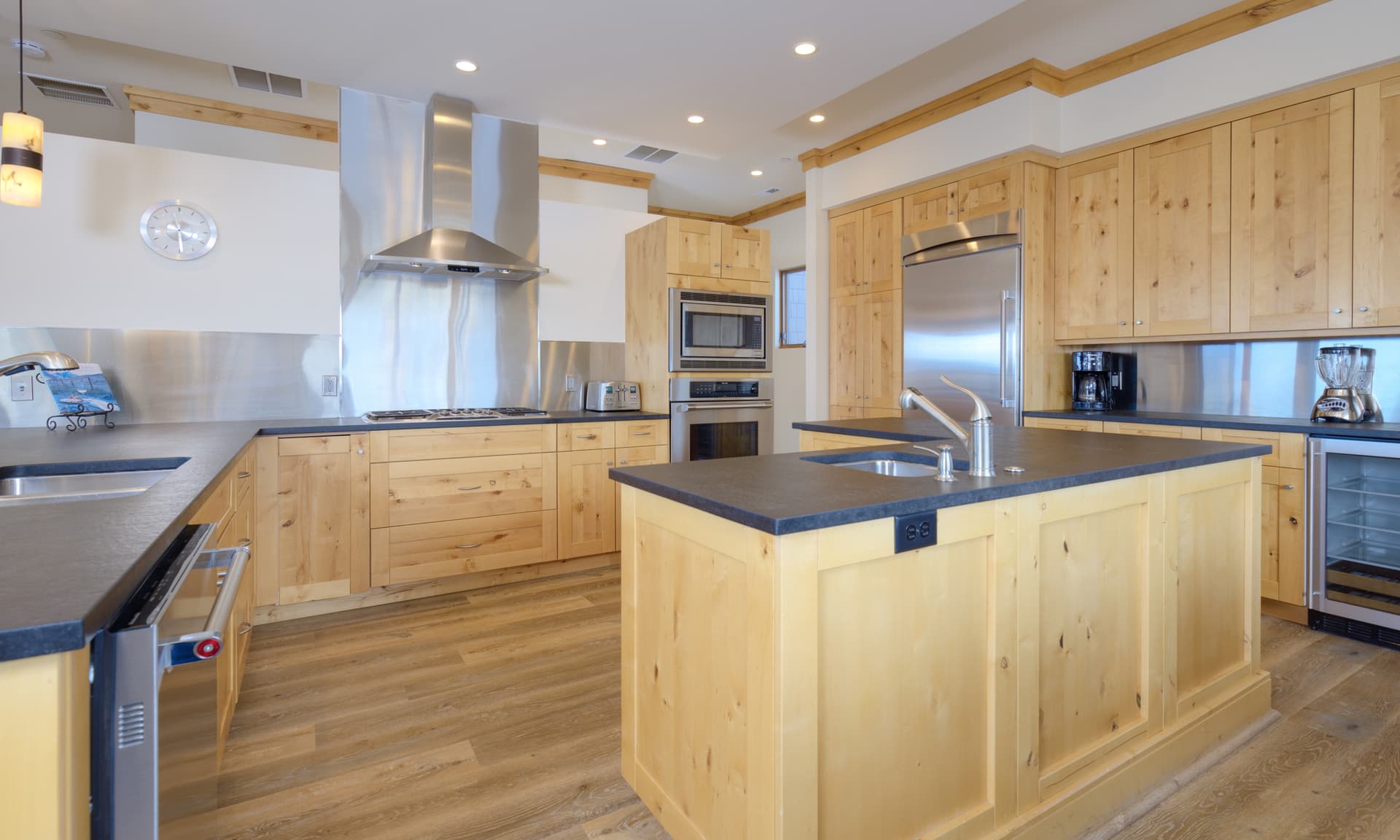 Beaverhead Residence #401 - Image 15