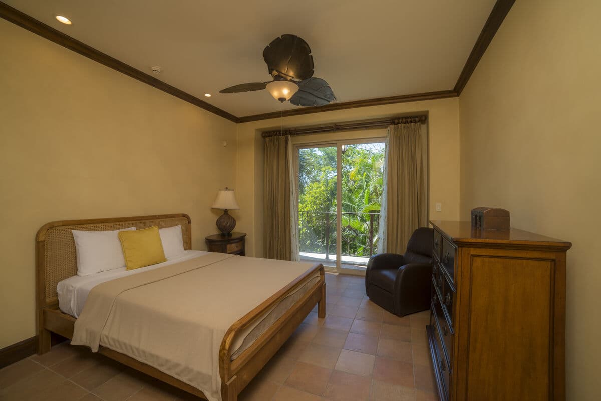 Montebello 1C - Image 10