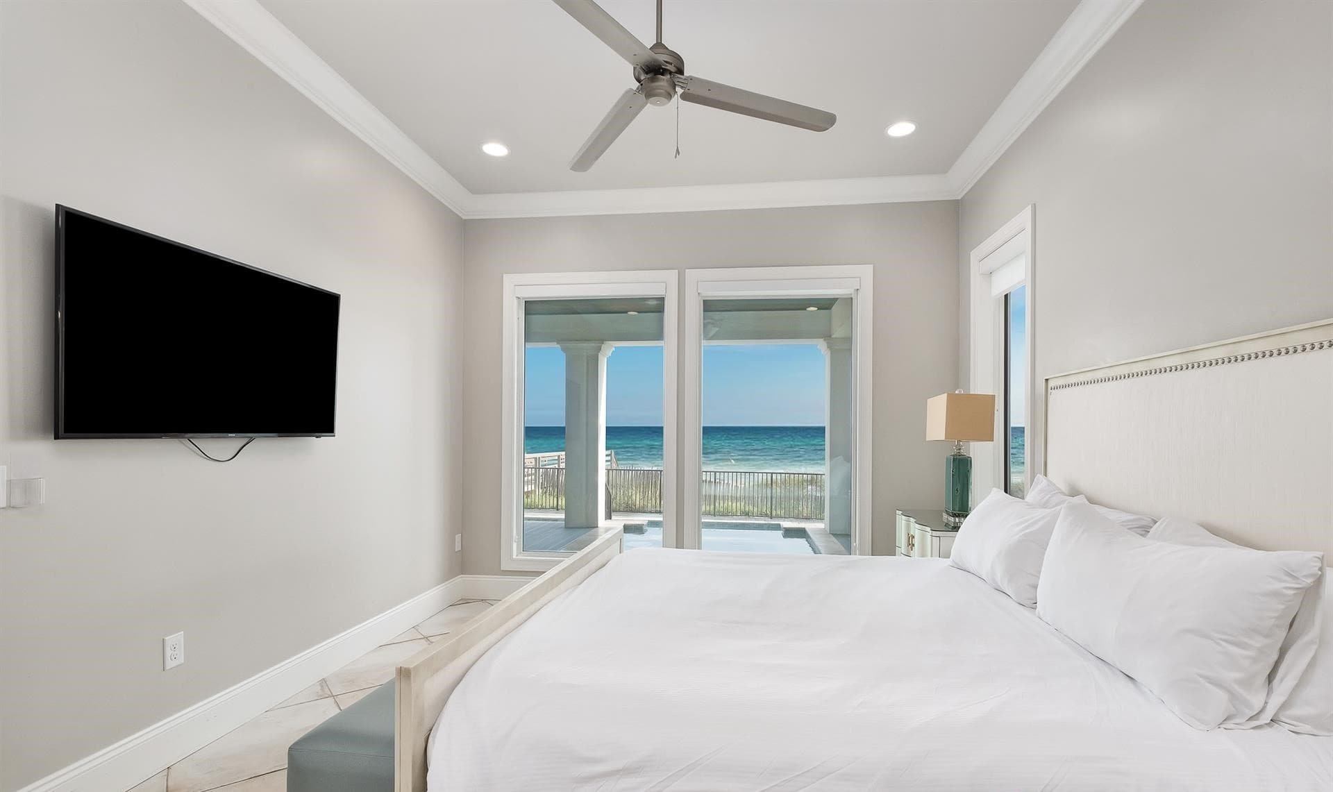 Beachfront Bliss - Image 42