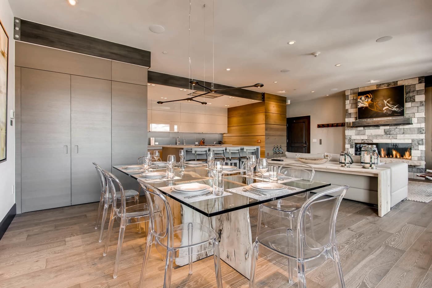 Lay Of The Land At Hummingbird Lodge - Image 14