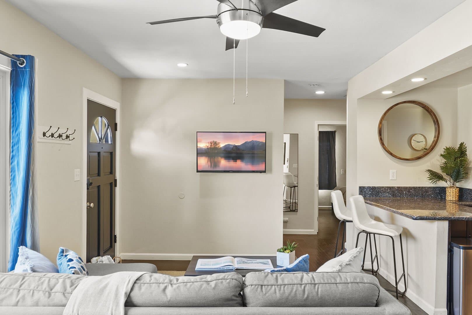 Riviera Views - Image 4