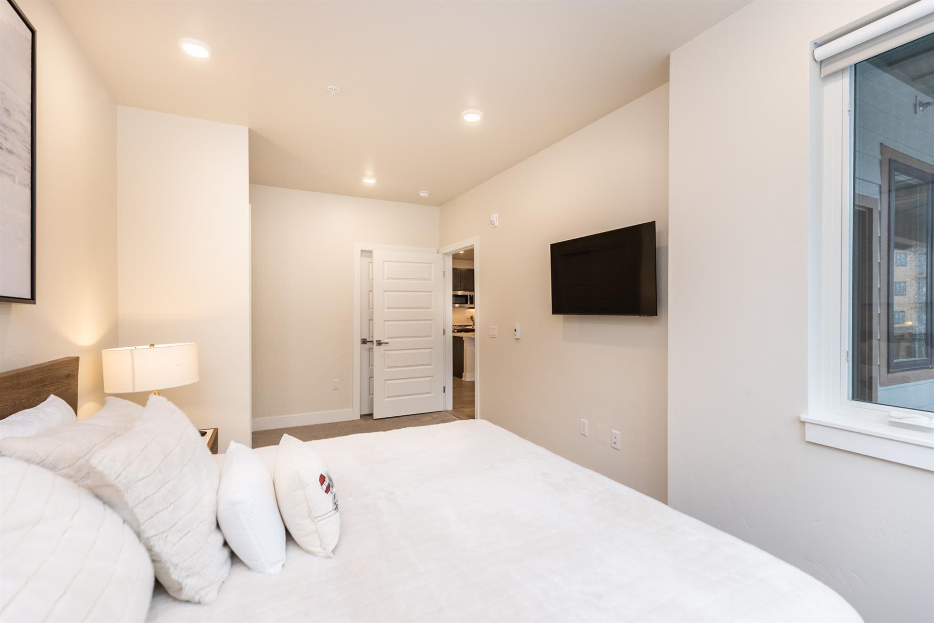 Keystone Serenity Loft - Image 10