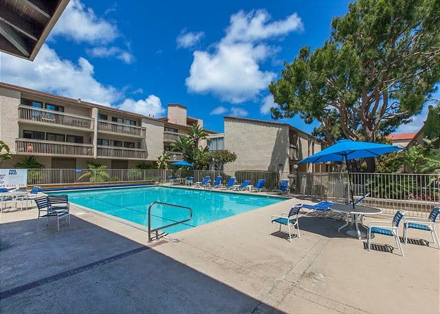 Shore O'Clock - Image 37