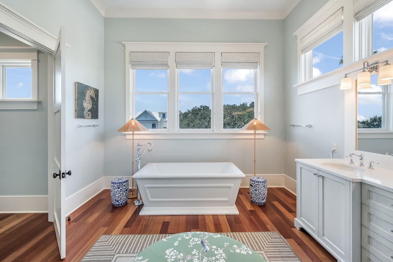 Shore Thing - Image 26