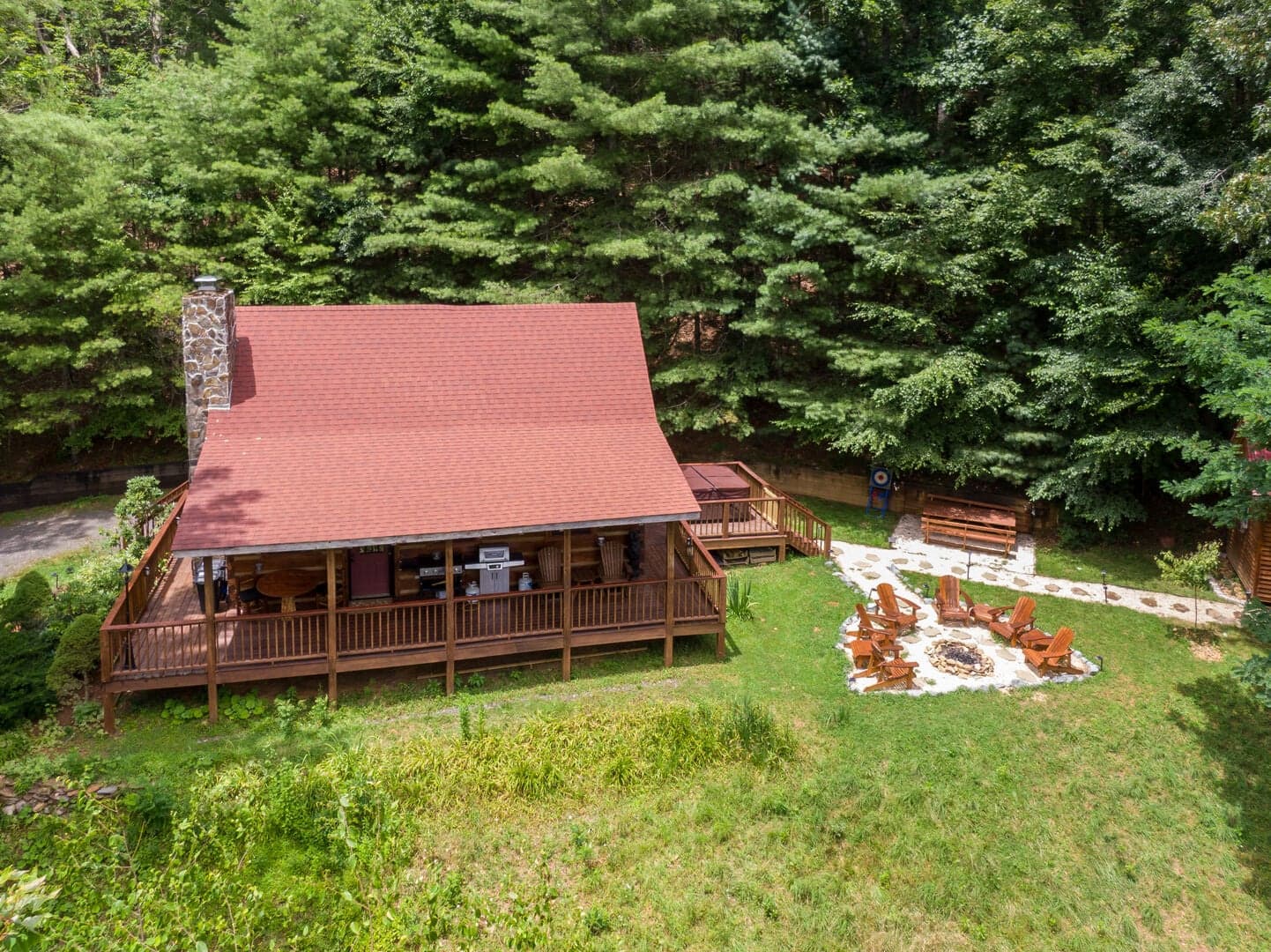 Moonlight Lodge - Image 1