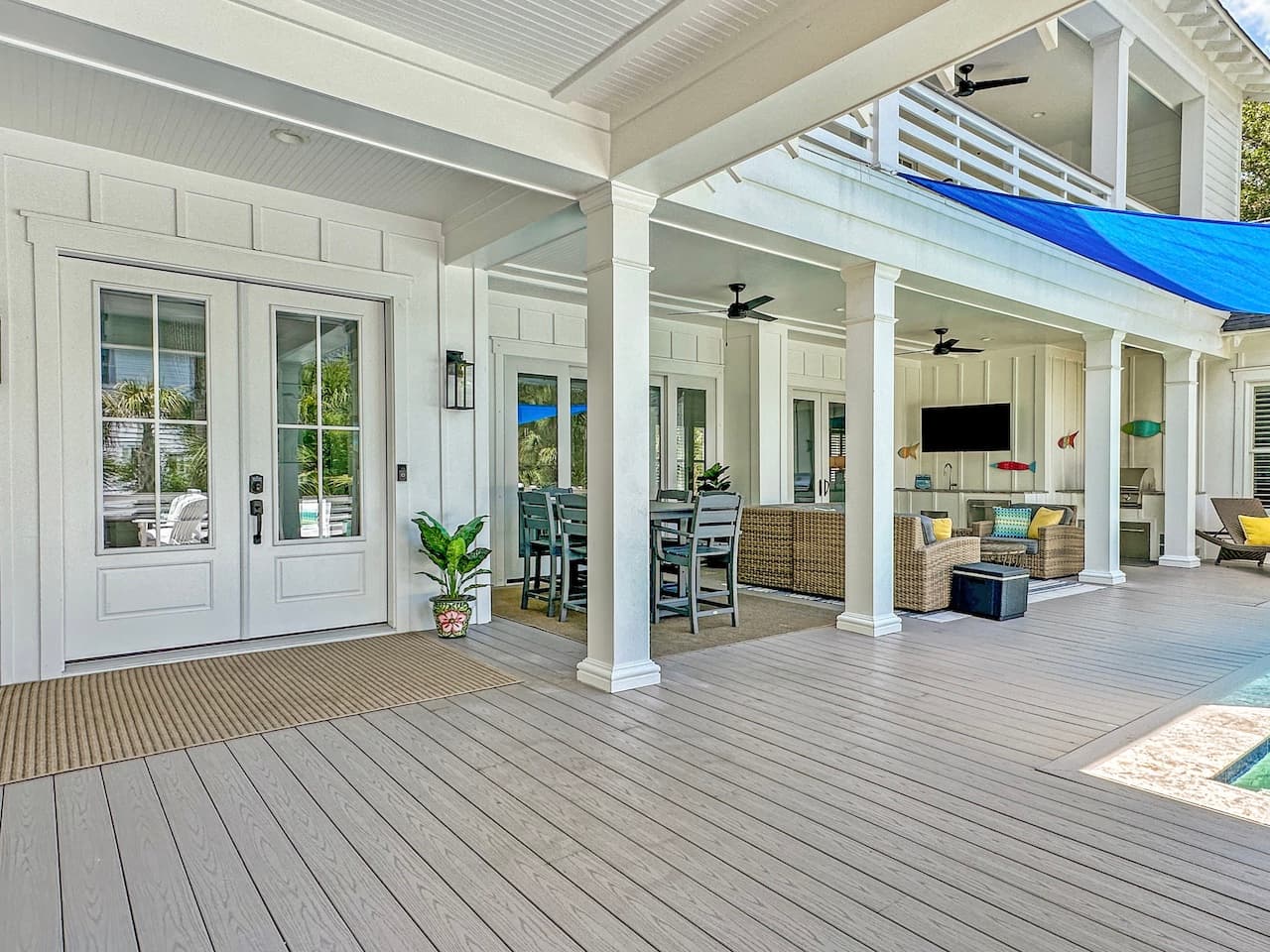 Modern Isle - Image 47