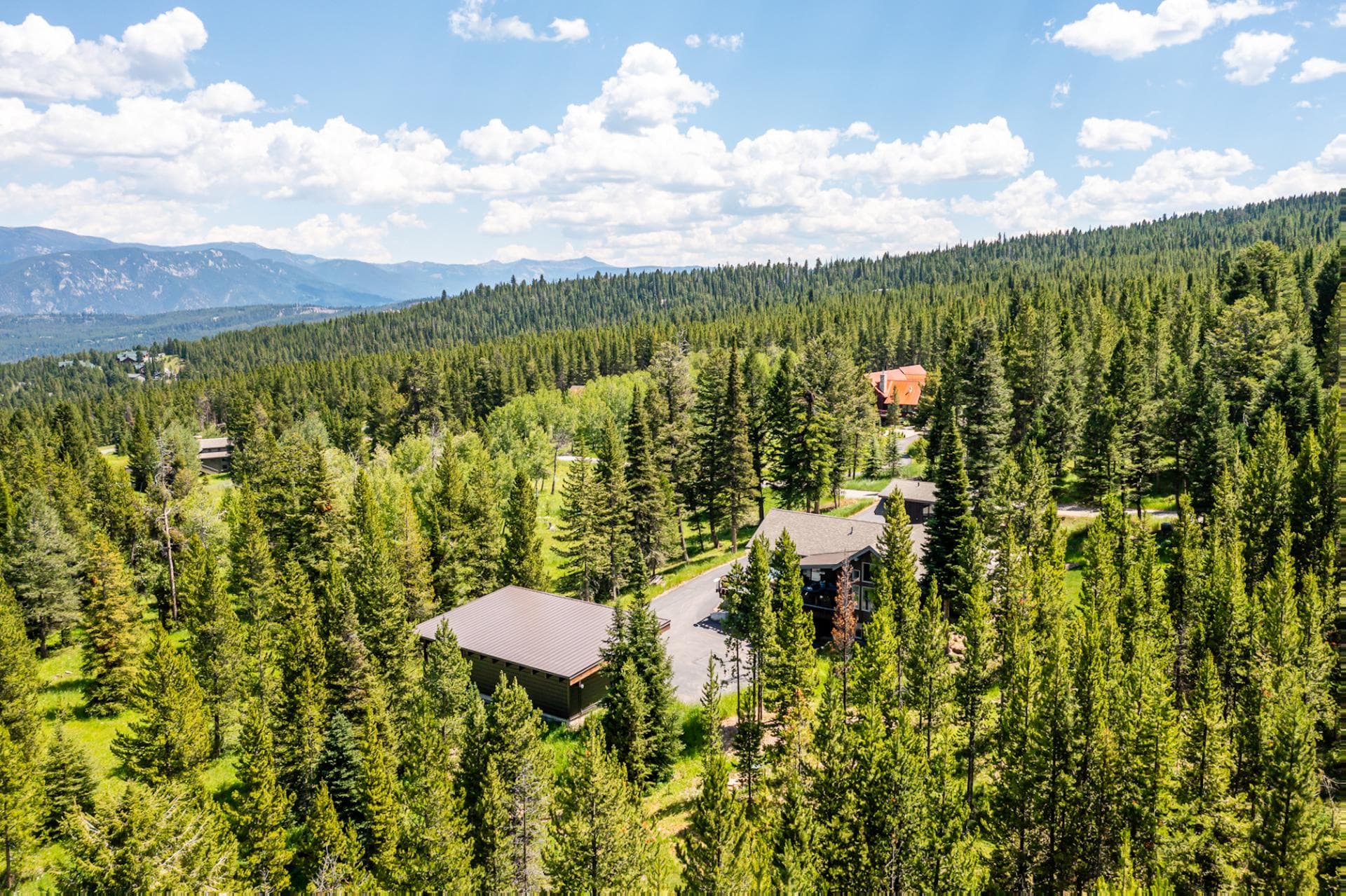 Gray Owl Retreat - Image 58