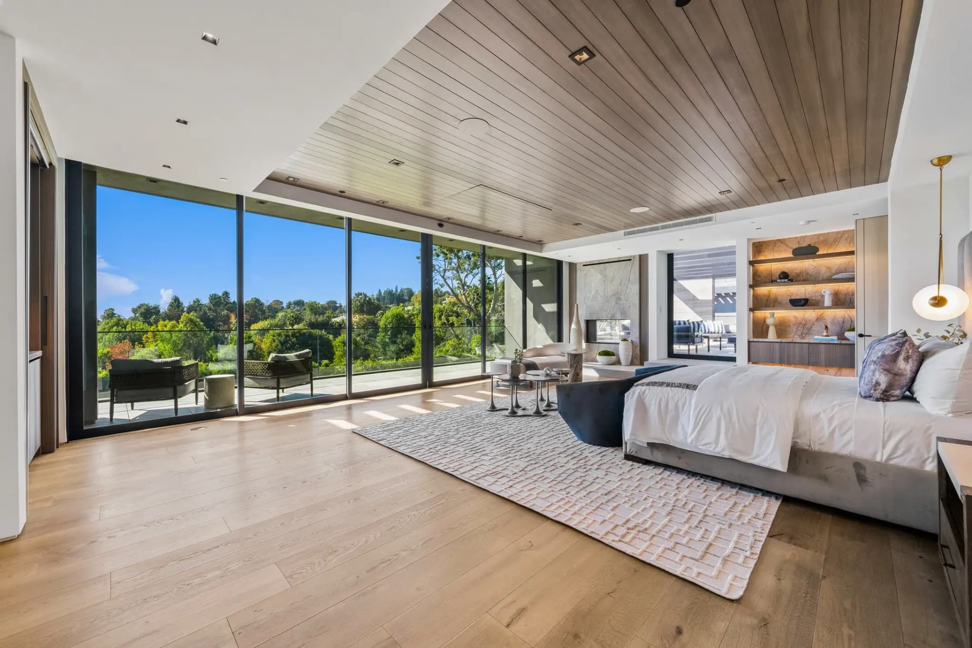 Forza Modern - Image 16