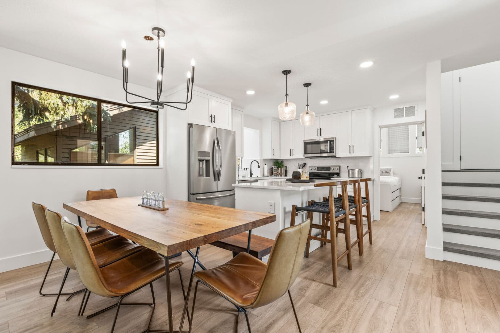 Red Pine Retreat - Image 5