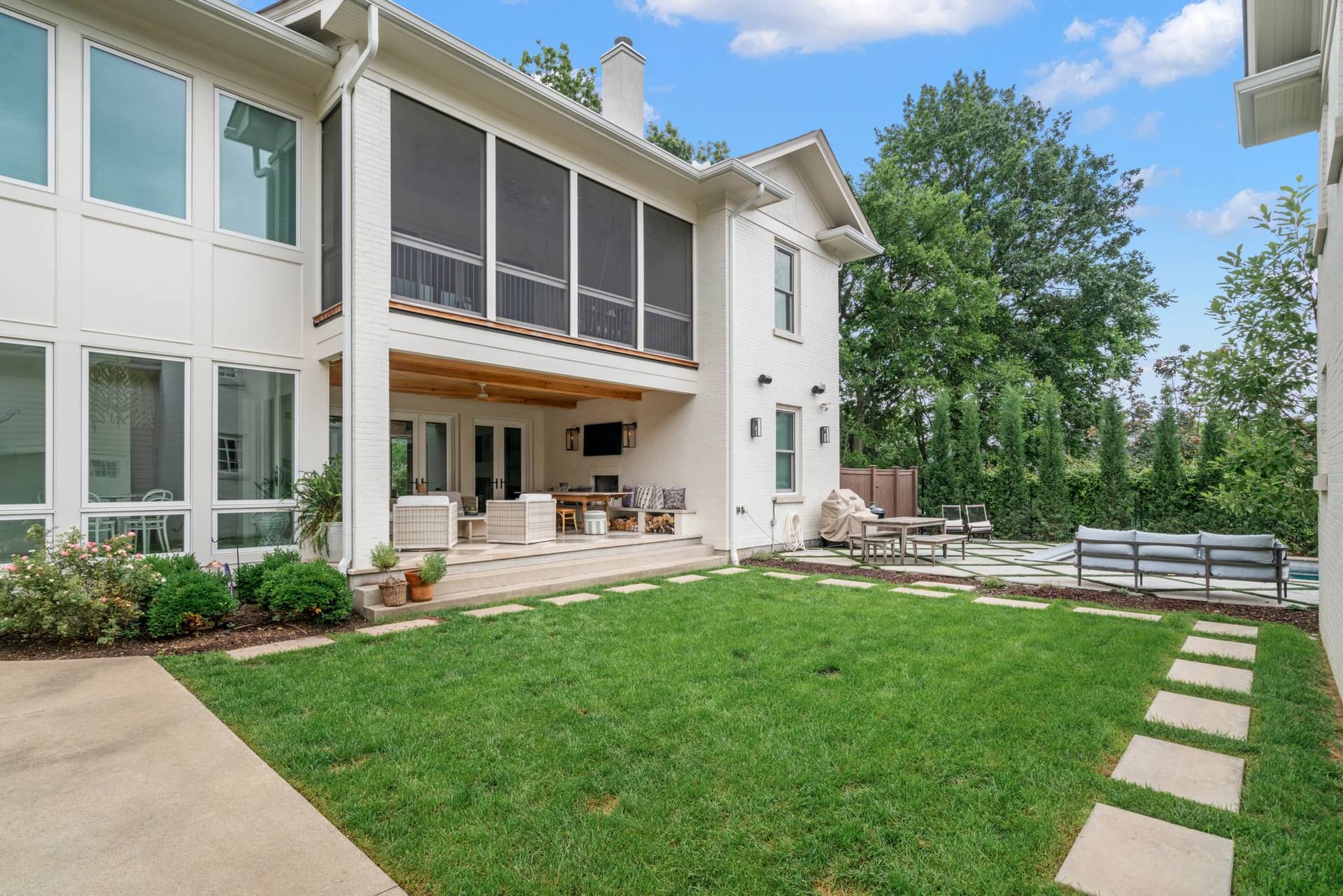 Magnificent Estate - Image 2