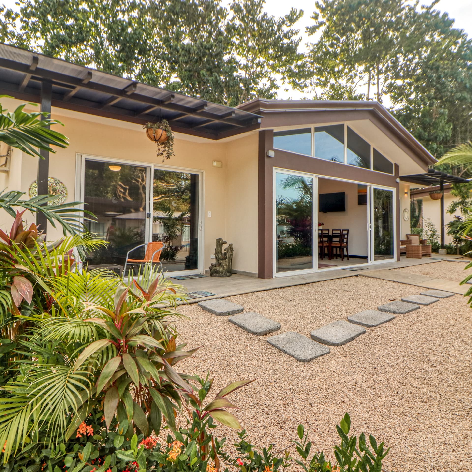 The Point Residence 5 - Image 1