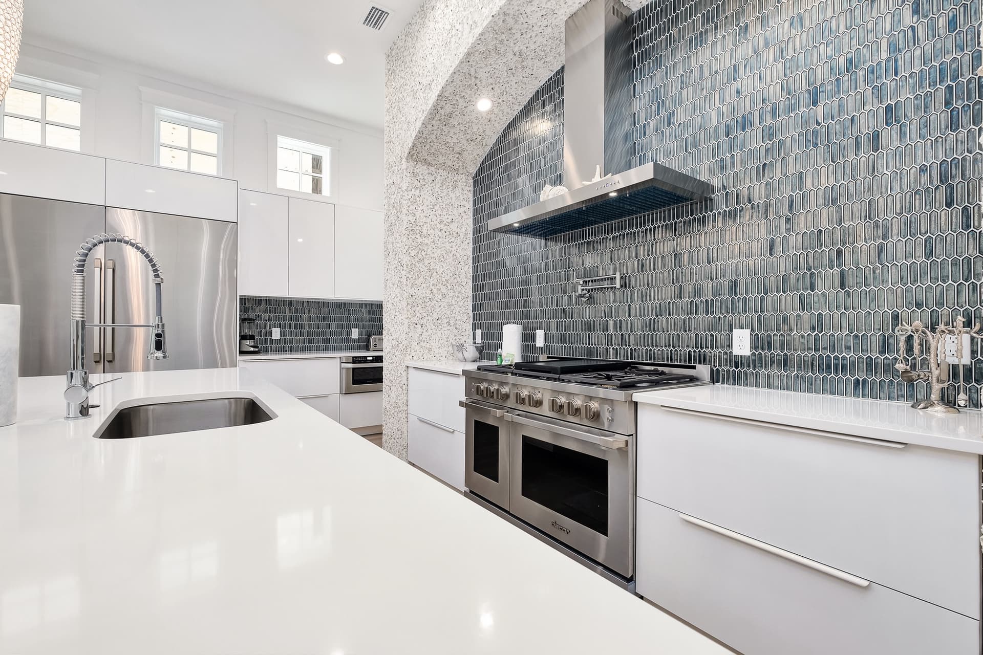 Emerald Palms - Image 28