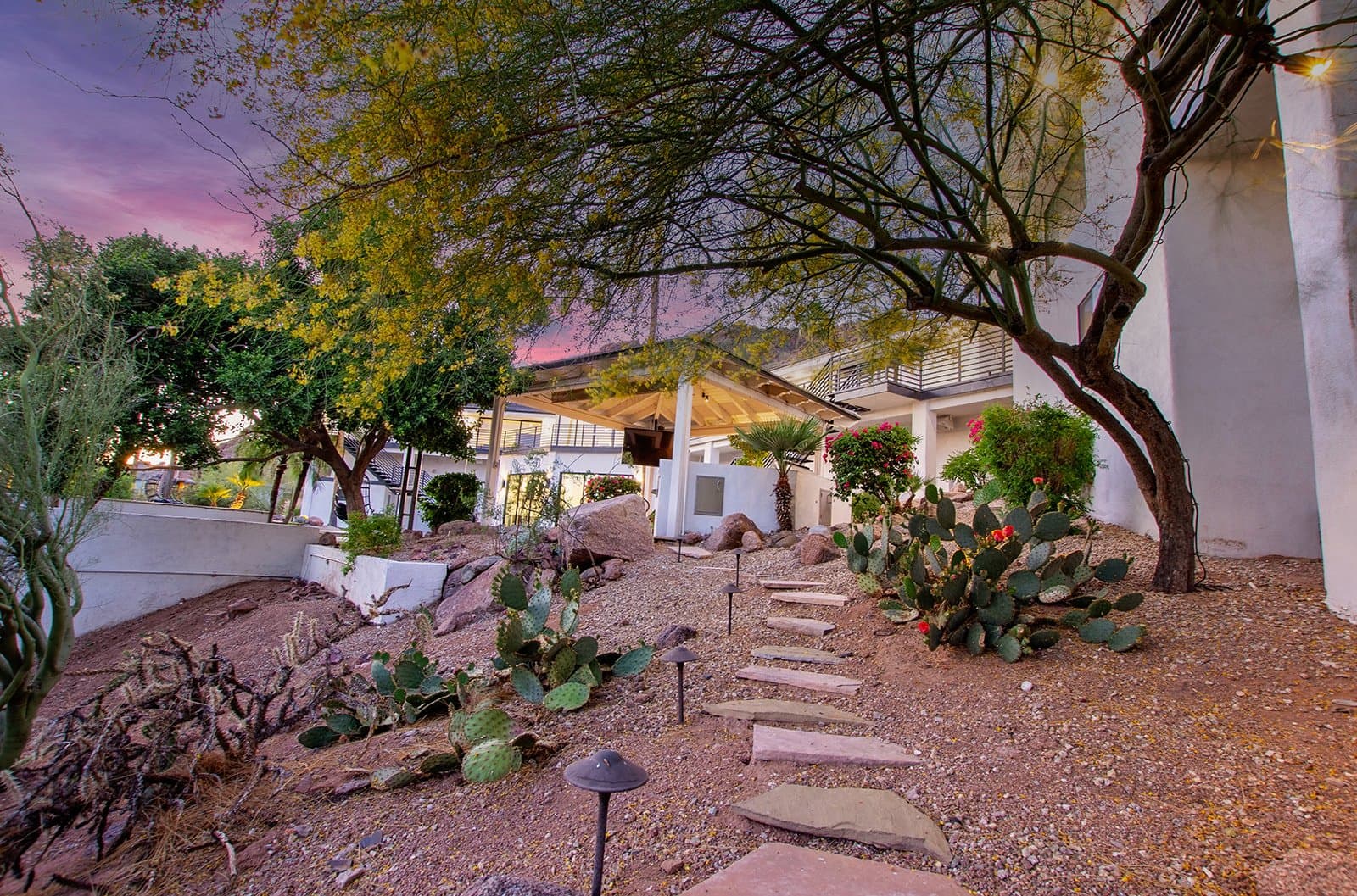 Valle Vista Manor - Image 92