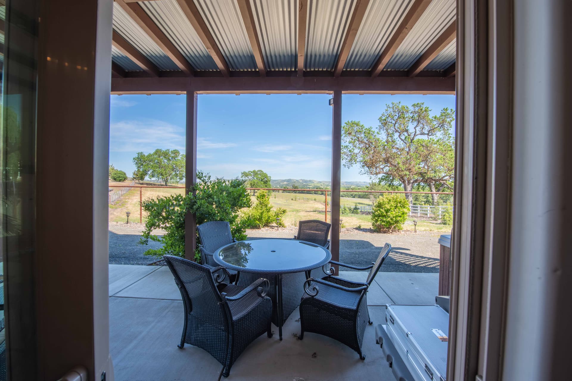 Frontier Main and Guest House - Image 76