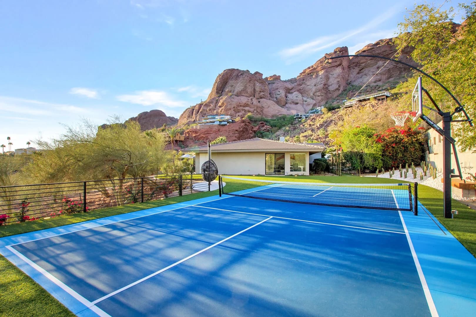 The Harlow - Image 33