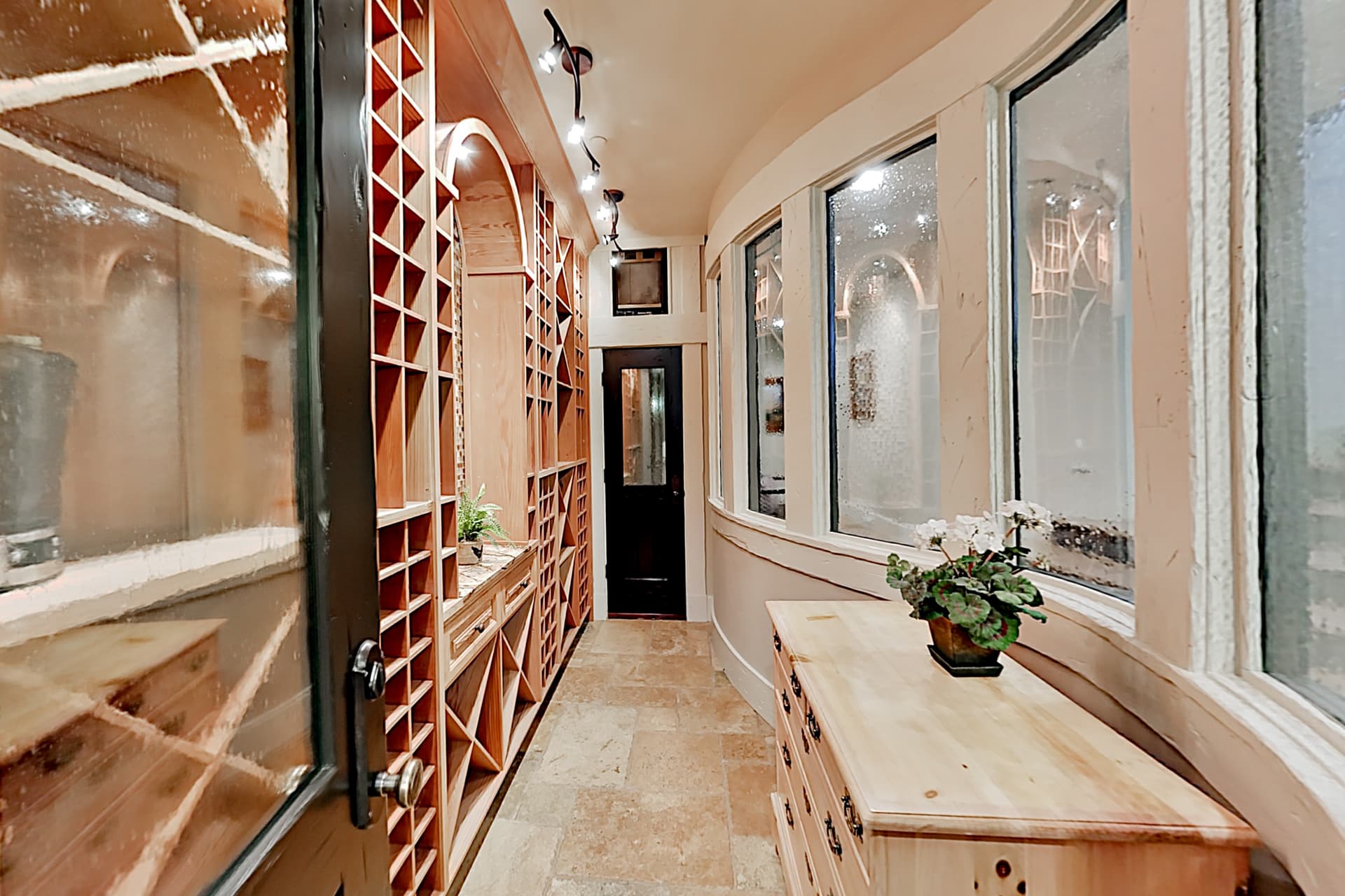 Full Circle Villa - Image 37