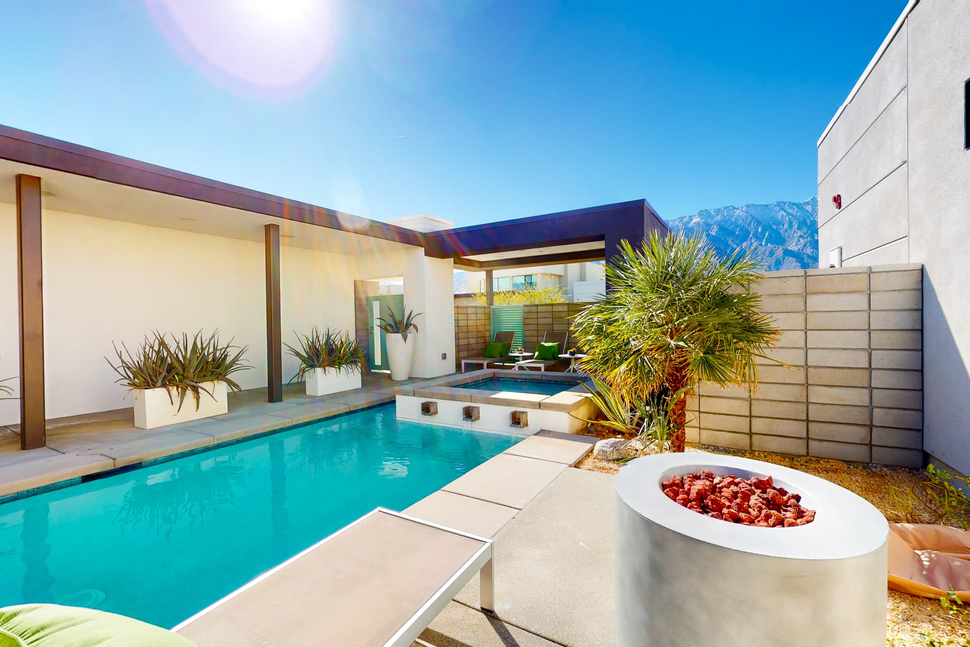 Miralon Mirage Home - Image 31