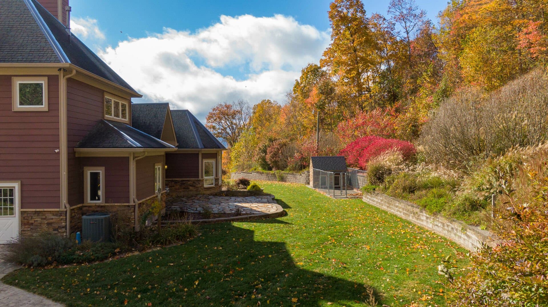 Boone Gem - Image 49