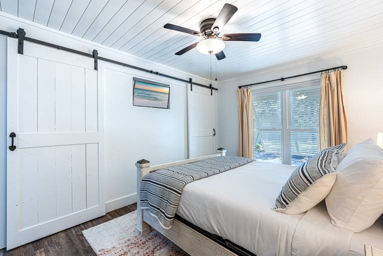 Bayou Townhome - Image 20