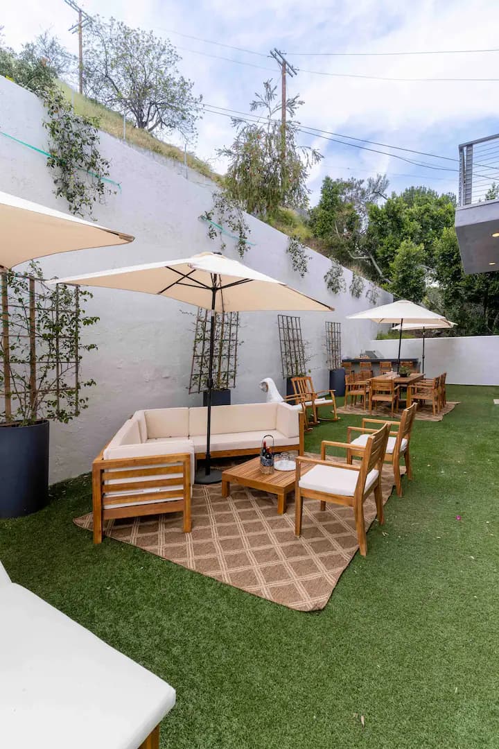 Beverly Haven Home  - Image 35