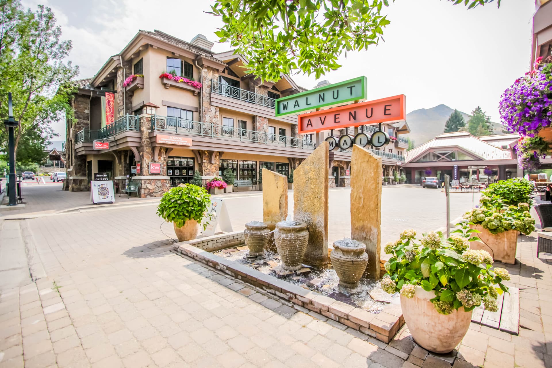 Walk to River Run Gondola - Image 41