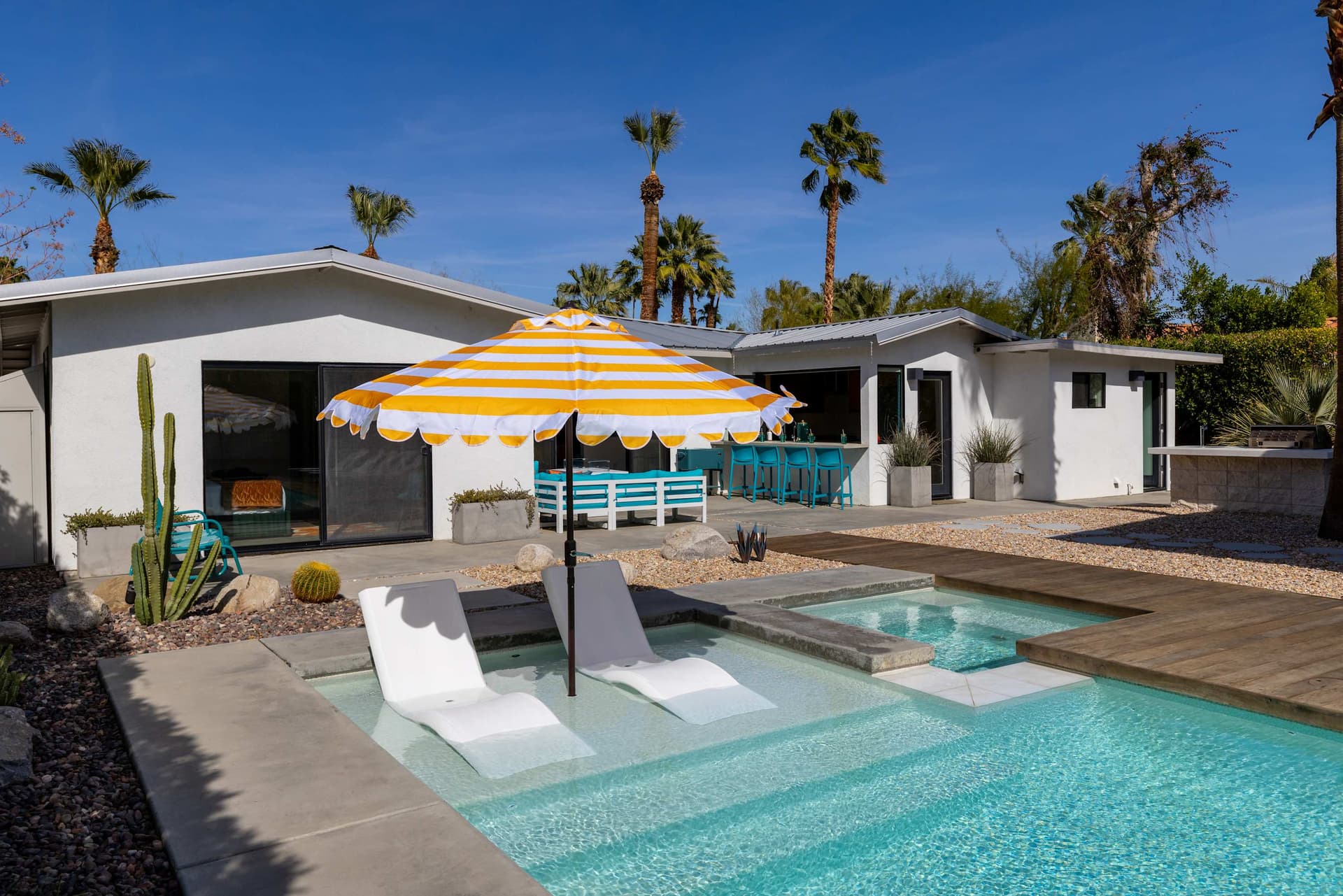 Cascade & Calm Home - Image 45