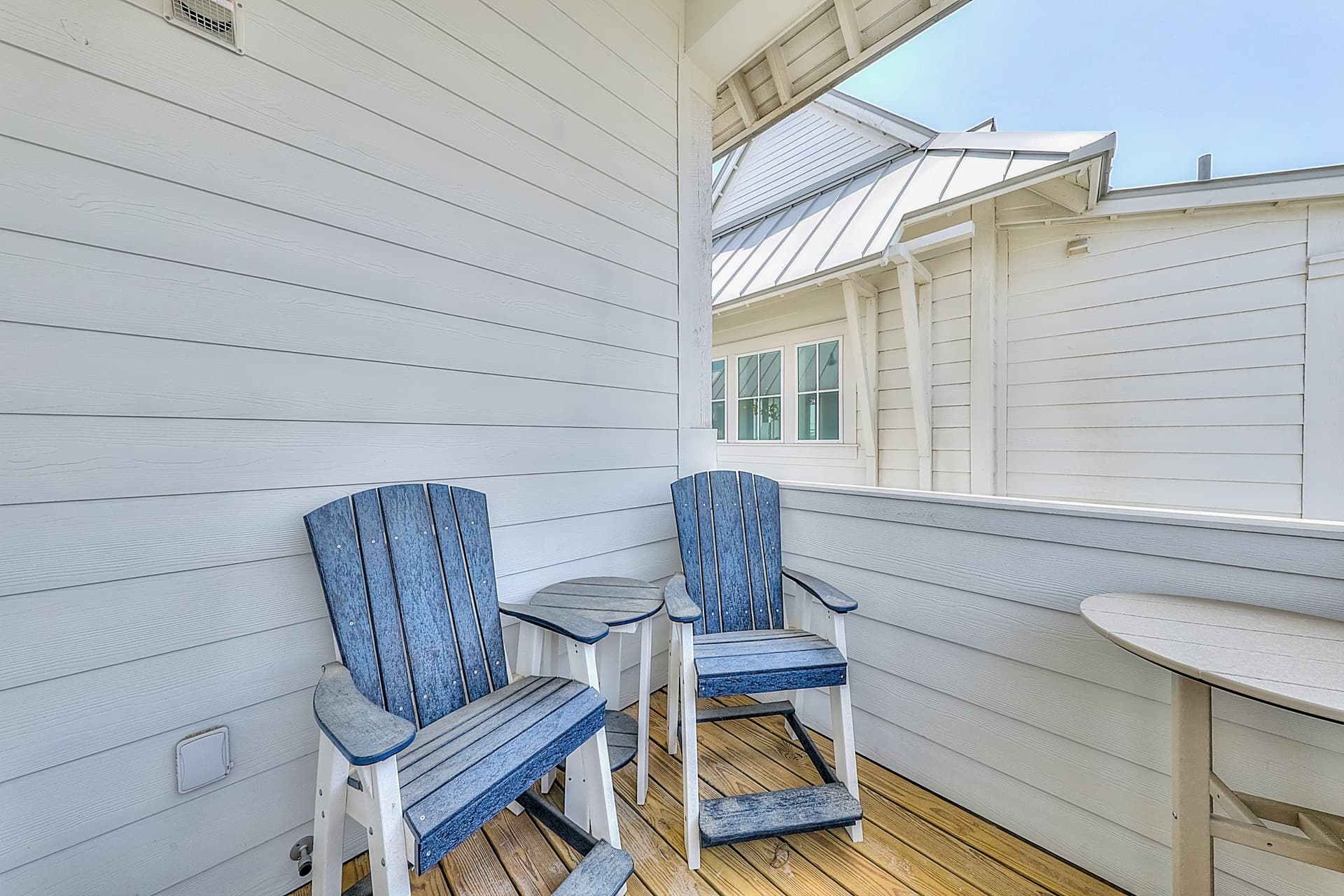 At Ease Home - Image 4