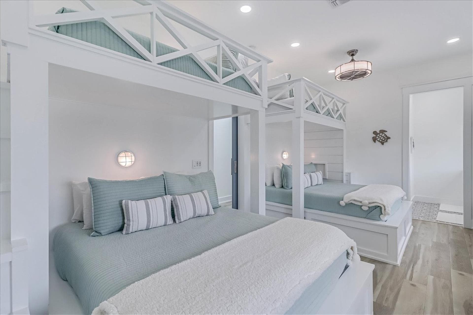 Southern Sandcastle - Image 21